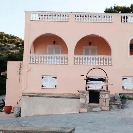 Lovely Holiday In Near Town Center Bombarral